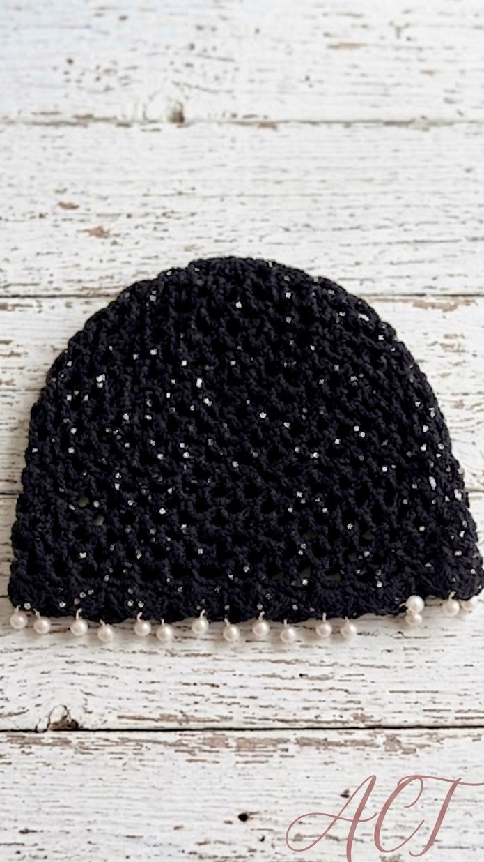 Gorro de crochet con perlas +2 colores