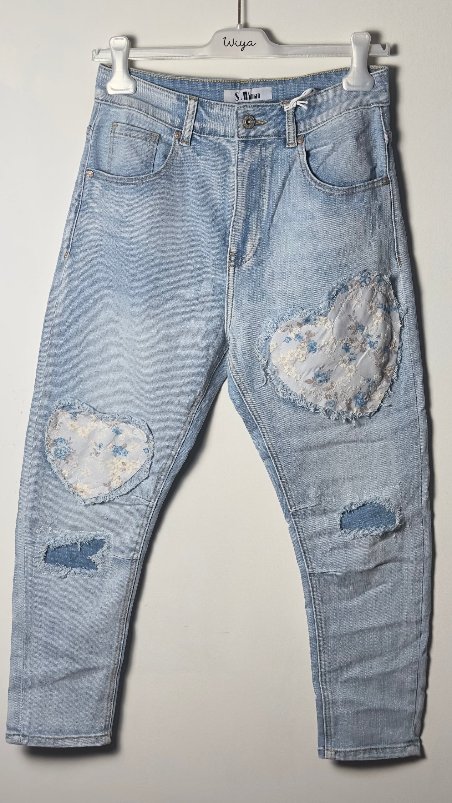 Pantalón tejano corazón floral