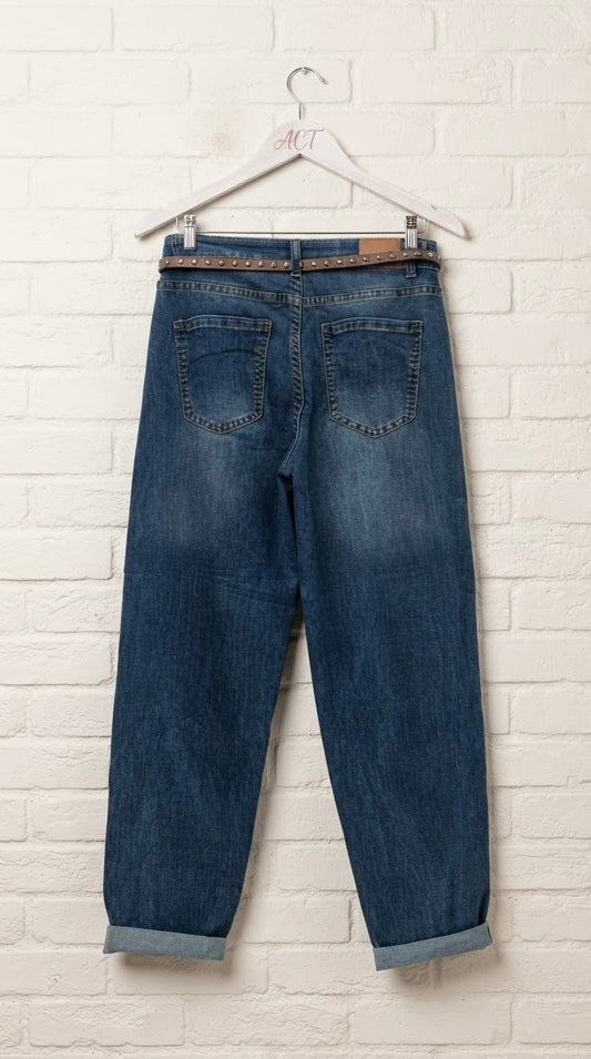 Pantalón Vaquero Mom Fit Cinturón