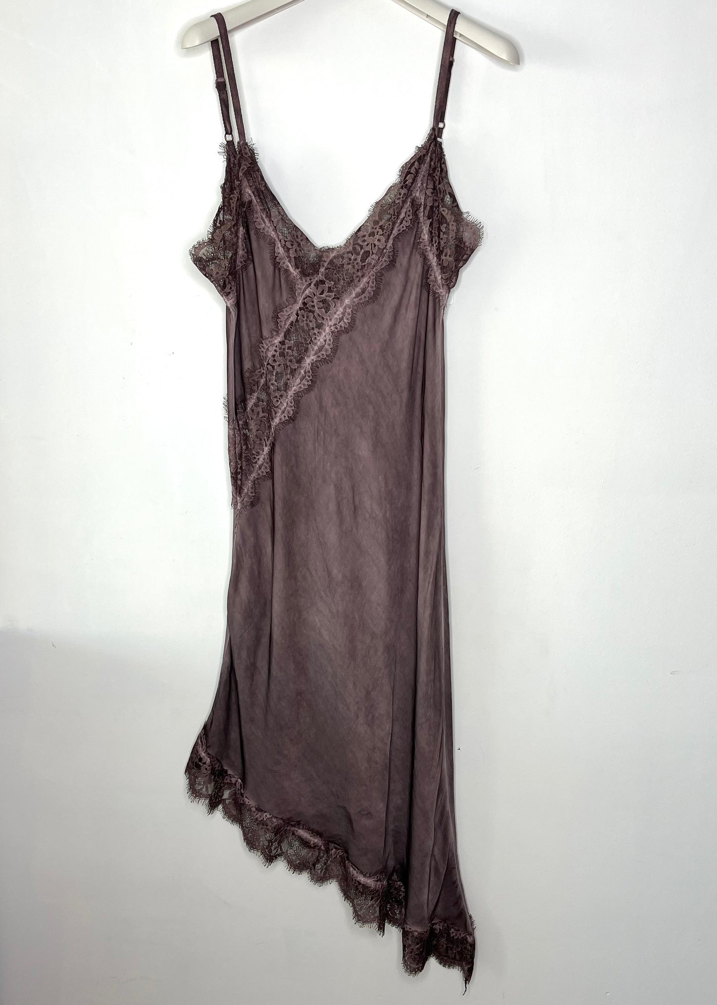 Vestido lencero pico +6 colores