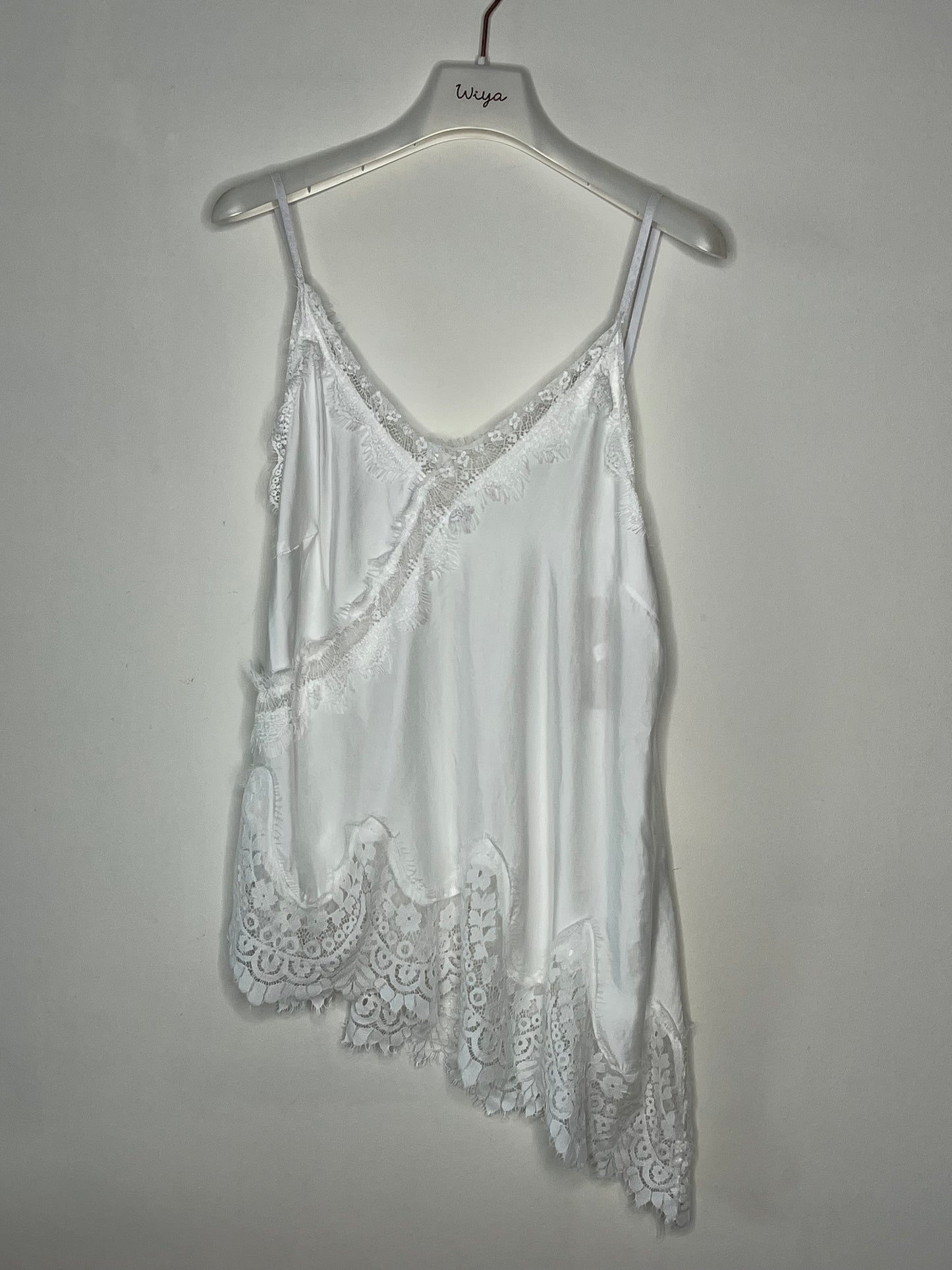 Top lencero asimétrico +10 colores