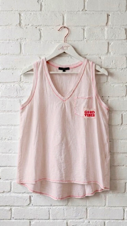 Camiseta good vibes +5 colores