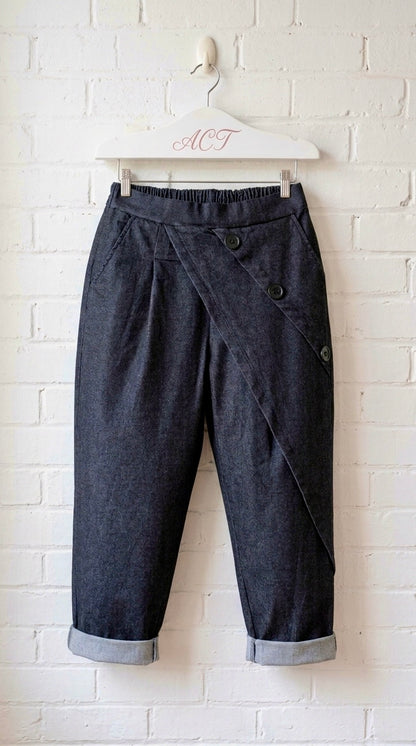 Pantalón Denim Cruzado 158C