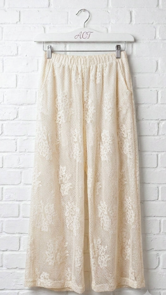 Pantalón encaje floral +2 colores