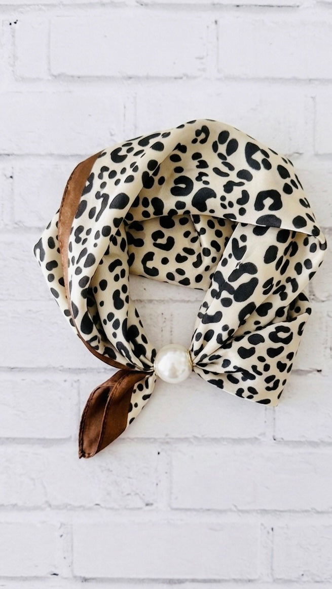 Pañuelos broche perla +28 colores