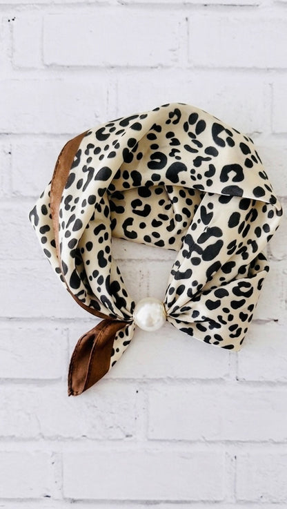 Pañuelos broche perla +28 colores