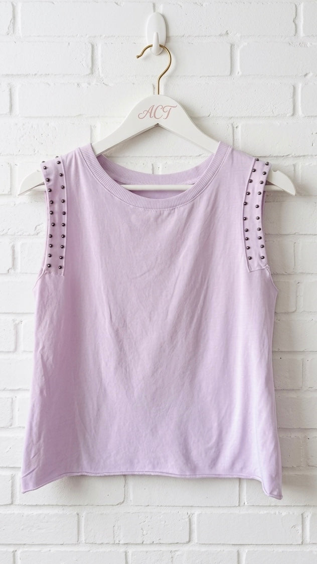 Camiseta Muscle con tachas +7 colores