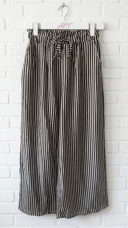 Pantalón de rayas fluido +3 colores