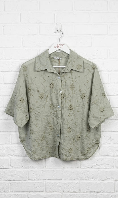 Camisa bordado suizo+4colores