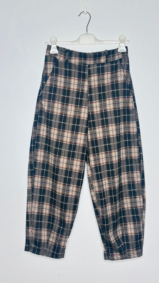 Pantalón cuadros bombacho +1 color