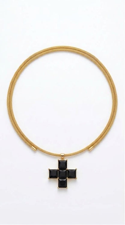 Collar de Cordón Magnético Cruz Cuadrada +3 colores
