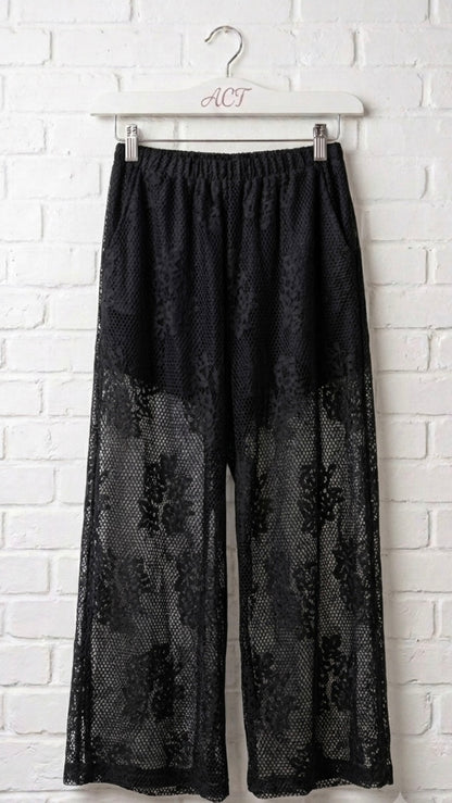 Pantalón encaje floral +2 colores