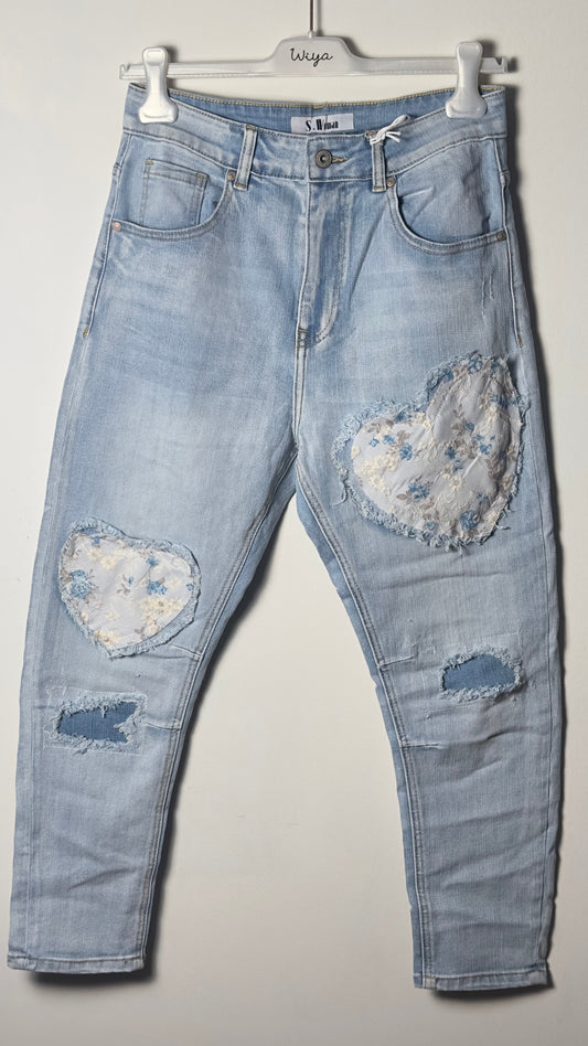 Pantalón tejano corazón floral