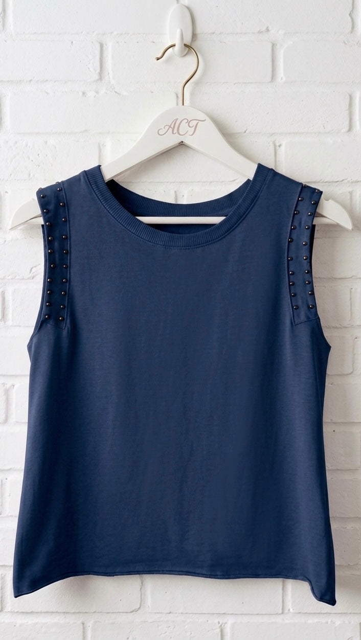Camiseta Muscle con tachas +7 colores