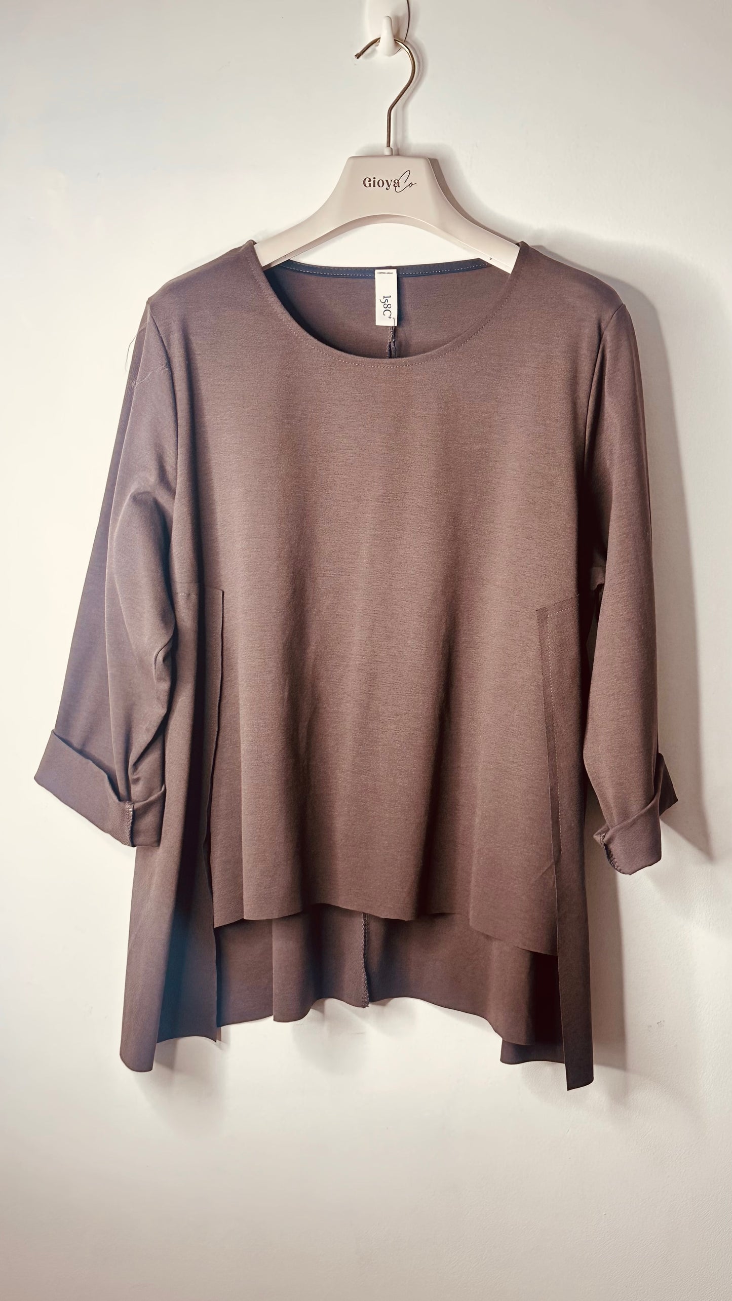 Camiseta asimétria Eloisse 158C +2 colores