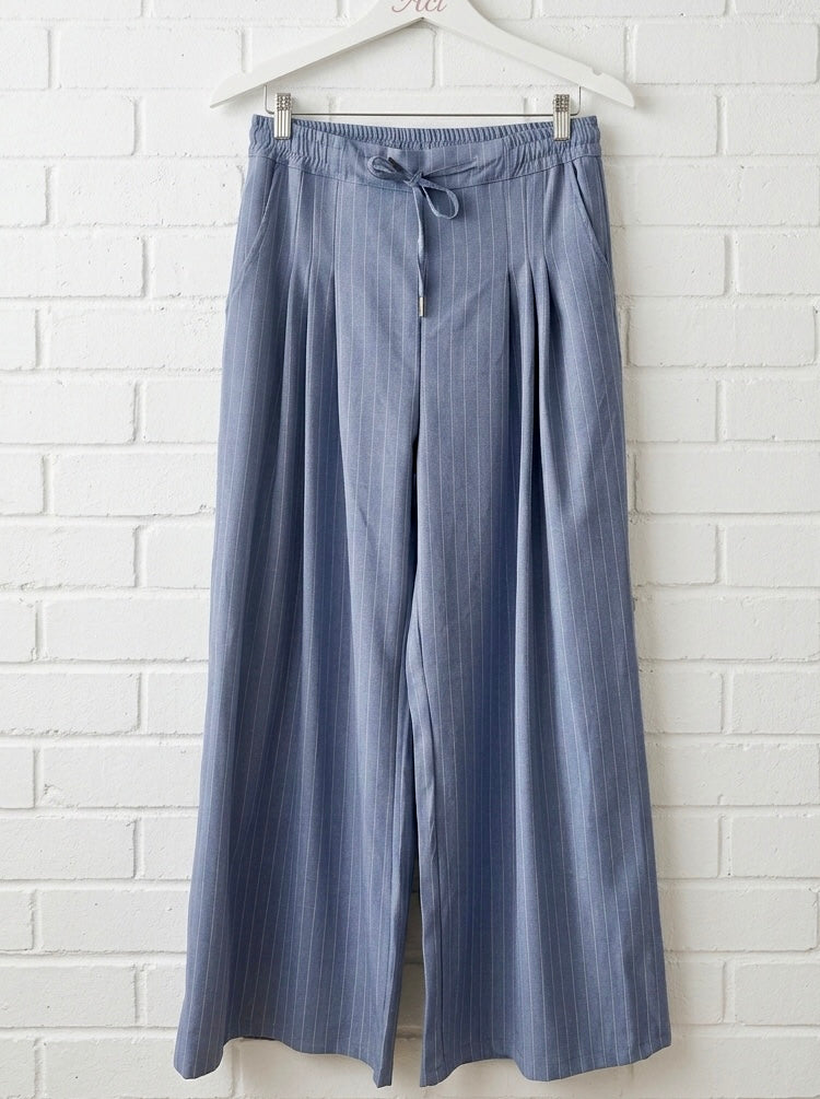 Pantalón wide leg rayas
