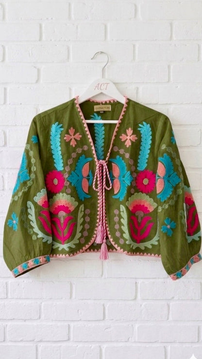 Chaqueta mística bordada +2 colores