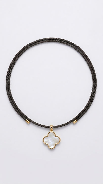 Collar de Cordón magnético trébol +1color