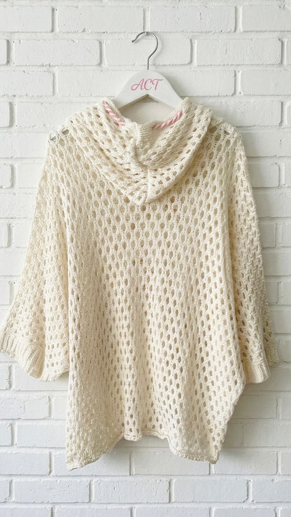 Poncho de punto calado con capucha  +2 colores