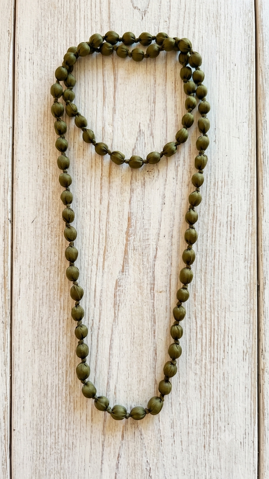 Collar bolas + 13 colores