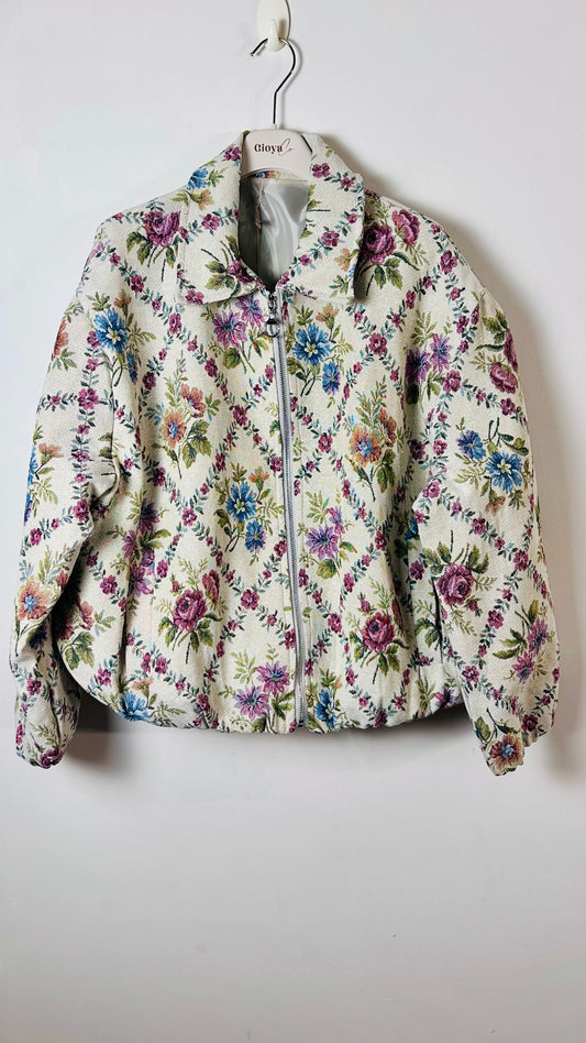 Chaqueta floral +1 color