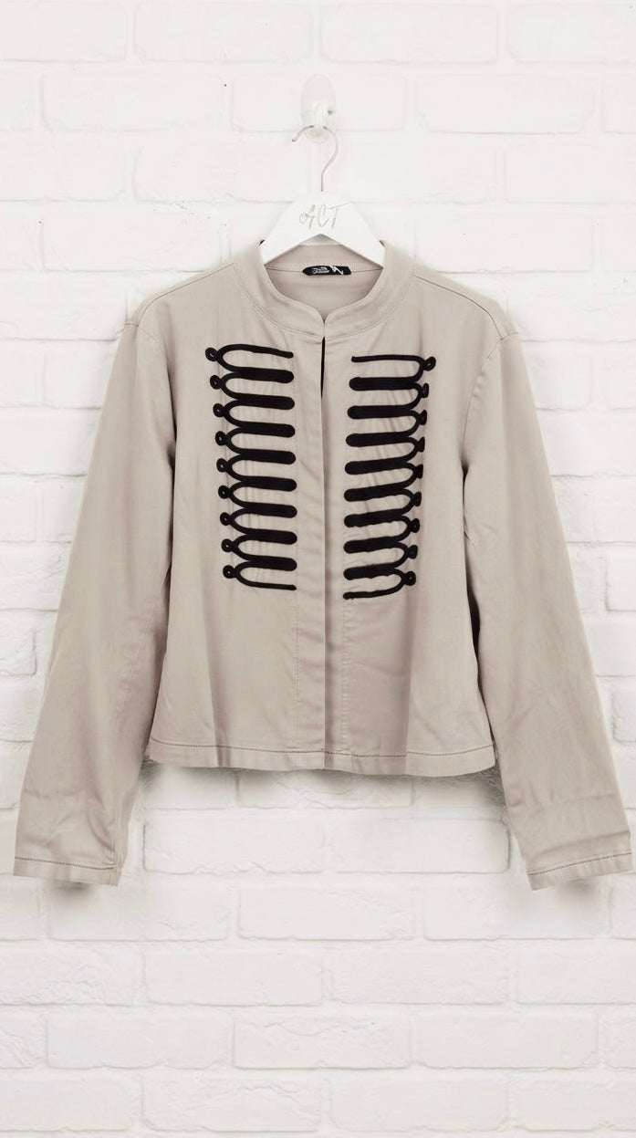 Chaqueta Napoleónica con Pasamanería +3 colores