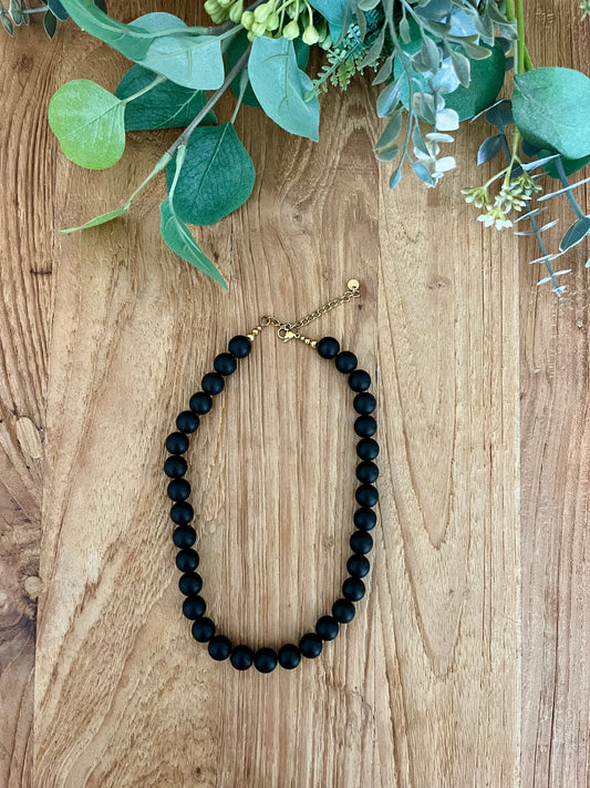 Collar corto de bola