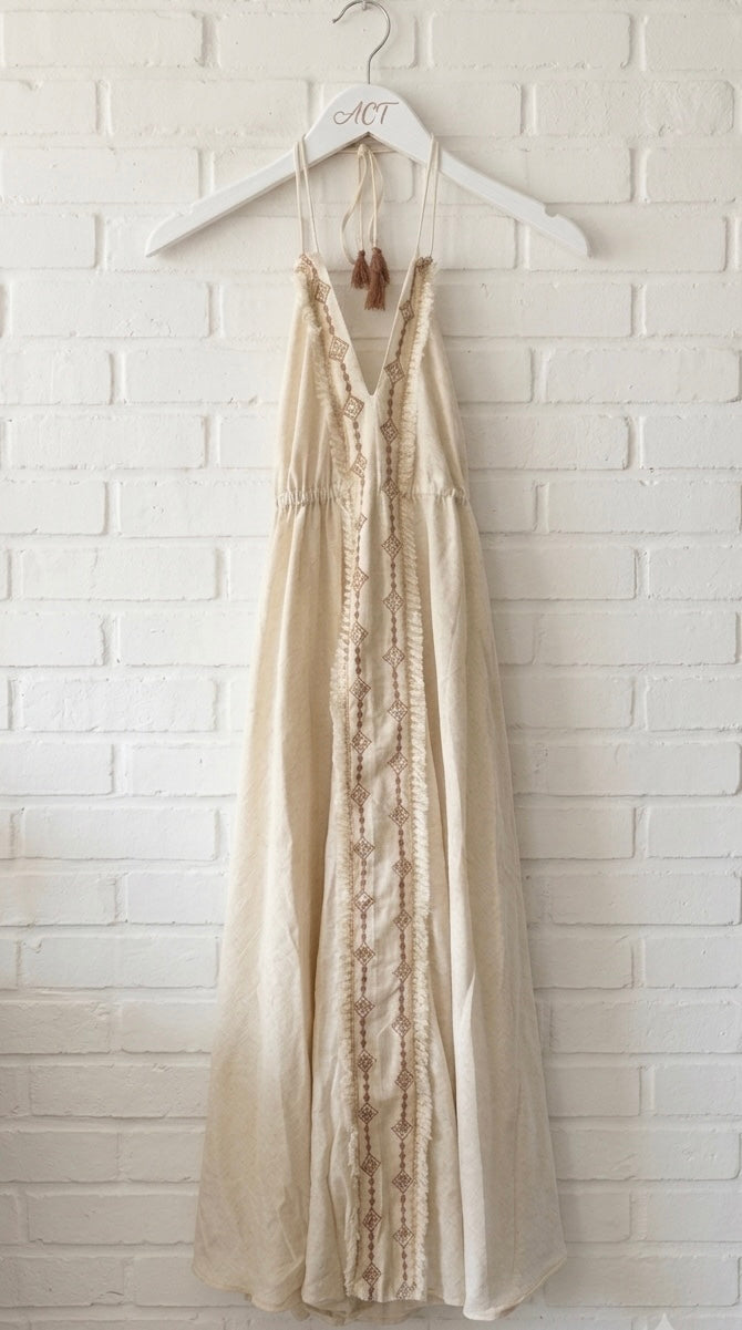 Vestido lino halter con bordados