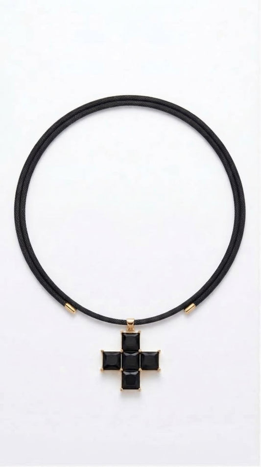 Collar de Cordón Magnético Cruz Cuadrada +3 colores